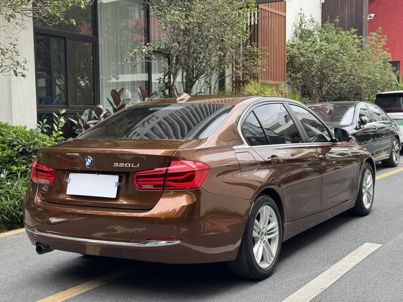BMW 3 Series 2017 car image #5