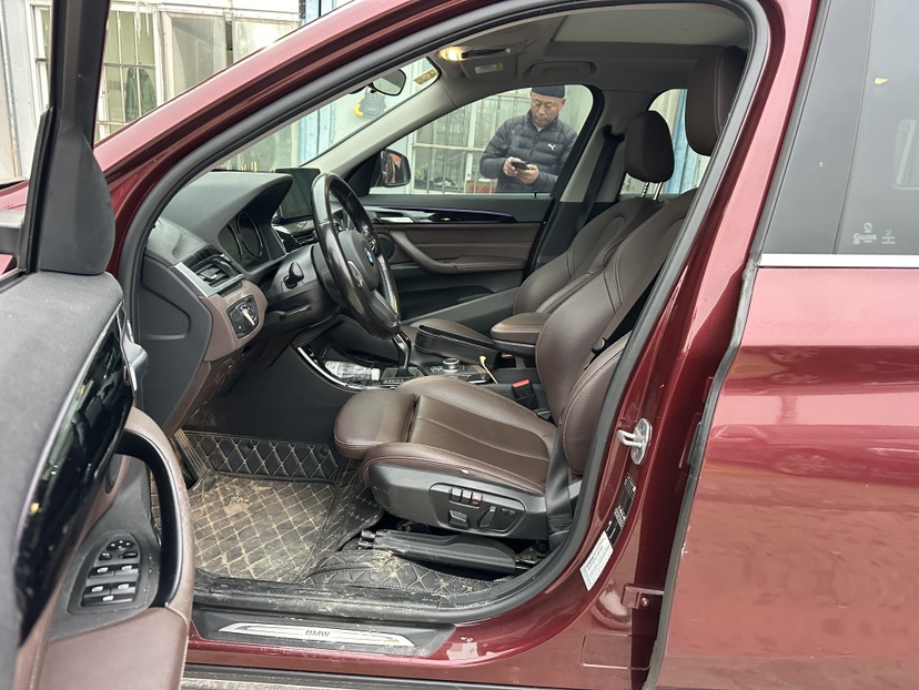 BMW X1 2020 car image #8
