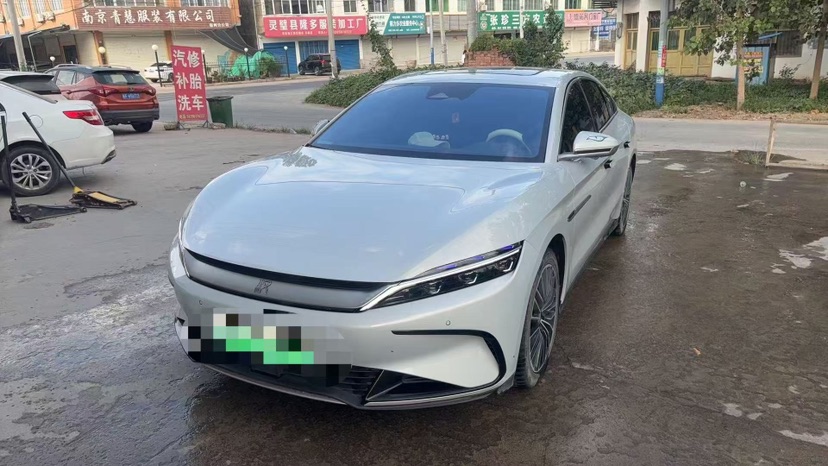 BYD Han 2024 car image 