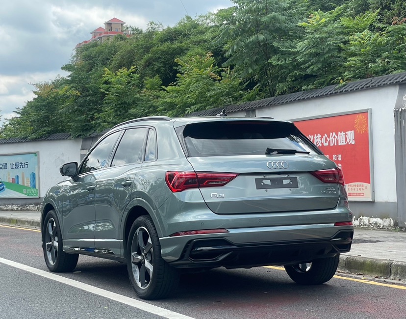Audi Q3 2023 #3 Audi Q3 2023 car image #3