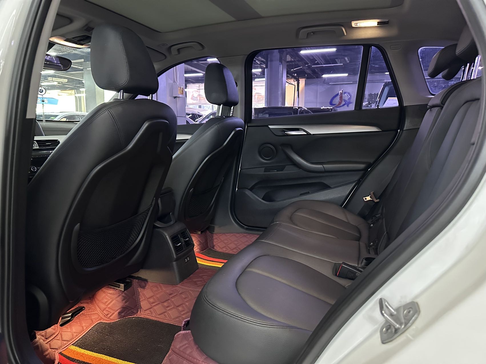 BMW X1 2019 #6 BMW X1 2019 car image #6