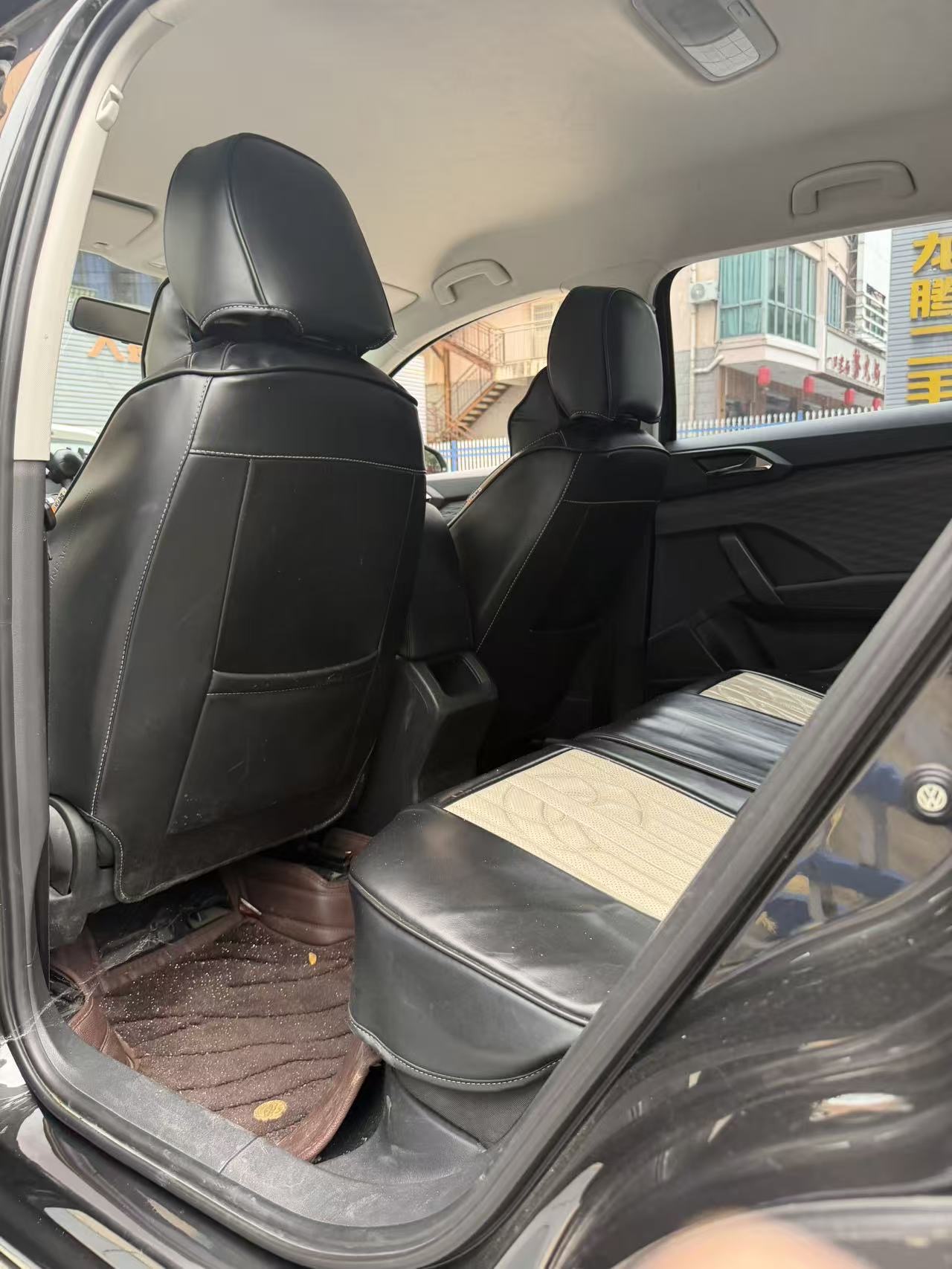 Volkswagen Tharu 2021 #5 Volkswagen Tharu 2021 immagine di auto #5