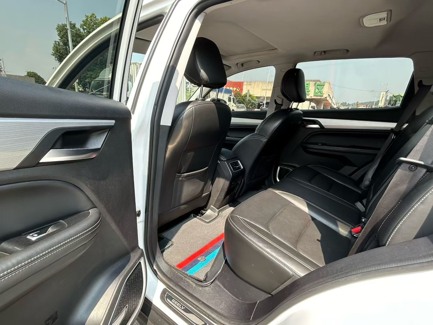 GEELY Vision X6 2021 #5 GEELY Vision X6 2021 car image #5