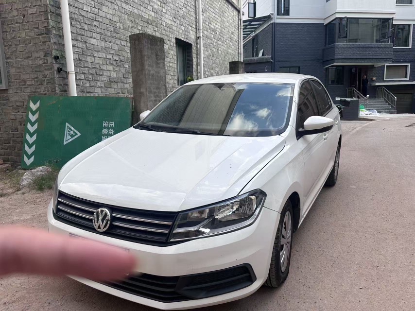 Volkswagen Santana 2018 car image 