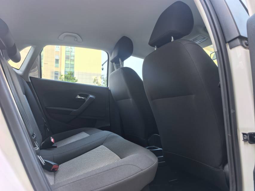 Volkswagen Polo 2017 #8 Volkswagen Polo 2017 car image #8