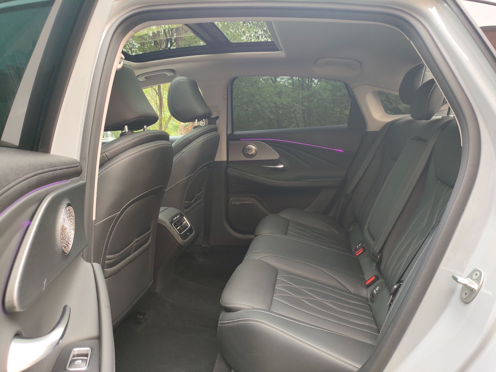 Chery Arrizo 8 2024 #4 Chery Arrizo 8 2024 صورة سيارة #4