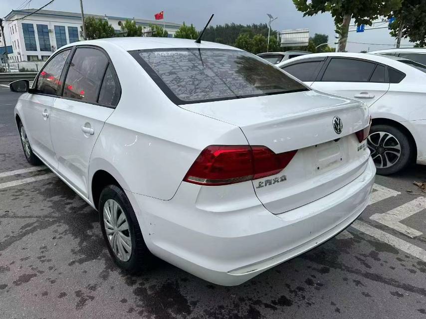 Volkswagen Santana 2017 car image #5