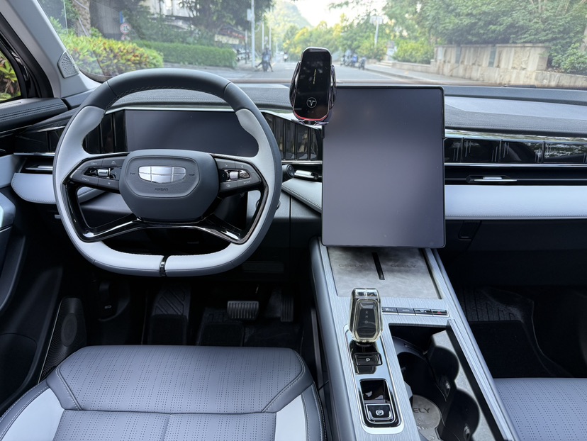 GEELY Boyue L 2024 #5 GEELY Boyue L 2024 car image #5