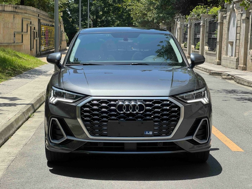Audi Q3 Sportback 2021 car image #2