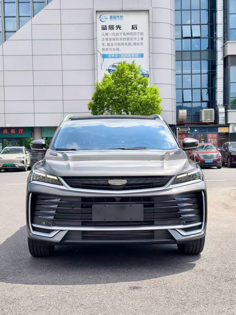 GEELY Coolray 2025 car image #3