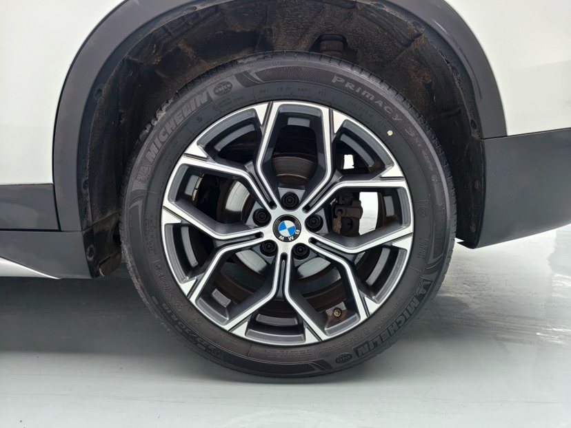 BMW X1 2021 car image #4