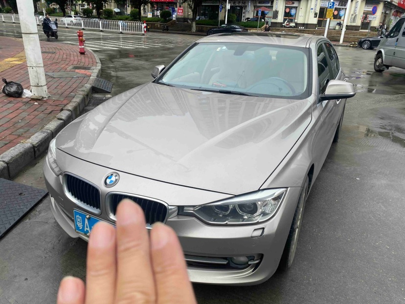 BMW 3 Series 2013 BMW 3 Series 2013 car image