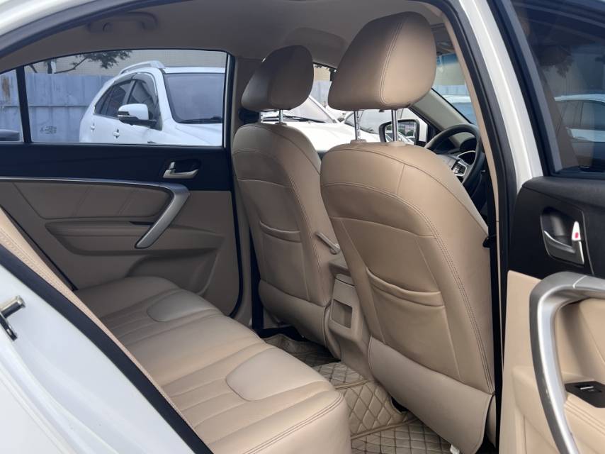 GEELY Emgrand 2017 #7 GEELY Emgrand 2017 car image #7