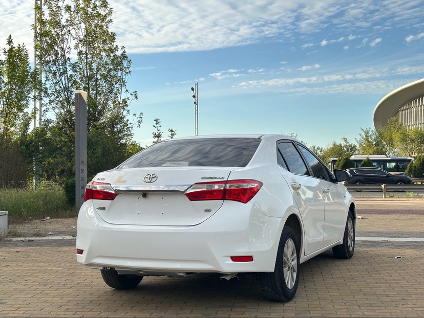 Toyota Corolla 2015 car image #4