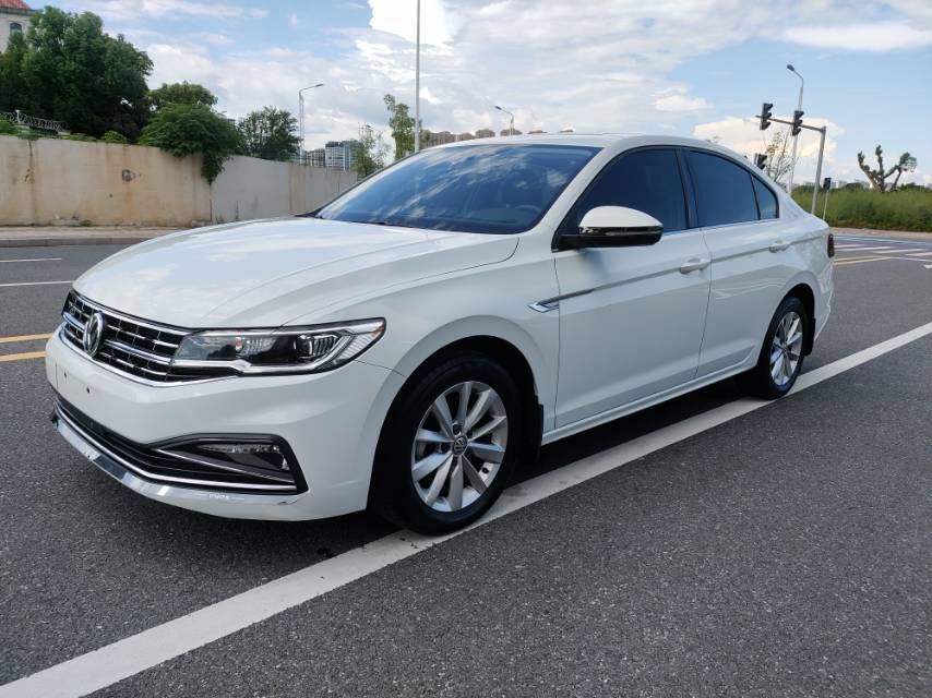 Volkswagen Bora 2020 car image 