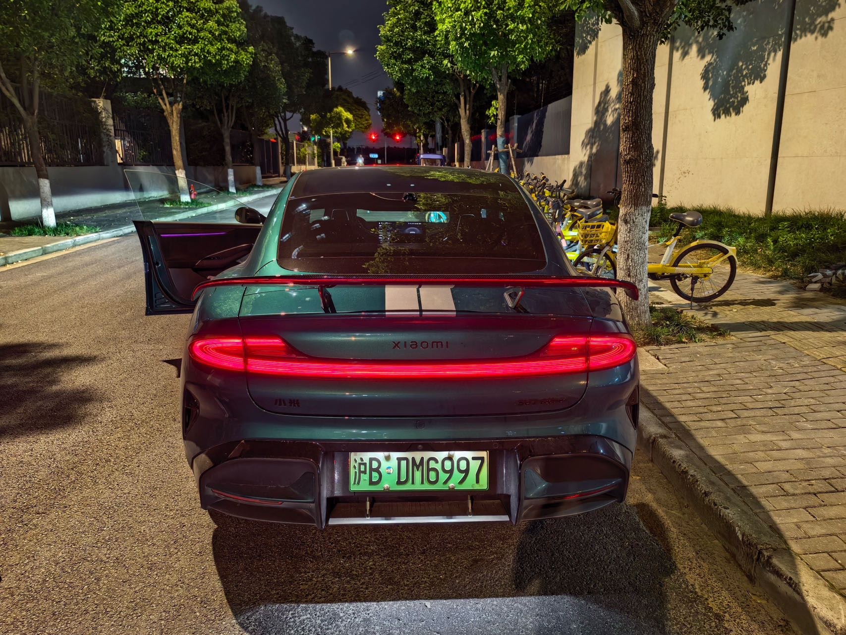 MI SU7 Ultra 2025 car image #6