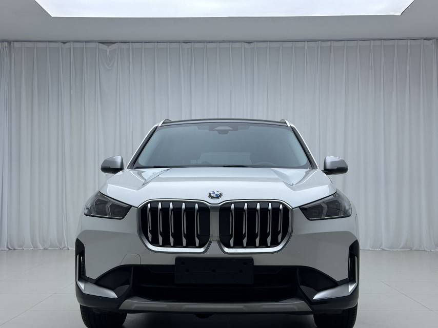 BMW X1 2023 #2 BMW X1 2023 car image #2