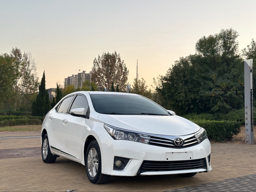 Toyota Corolla 2015 #3 Toyota Corolla 2015 car image #3