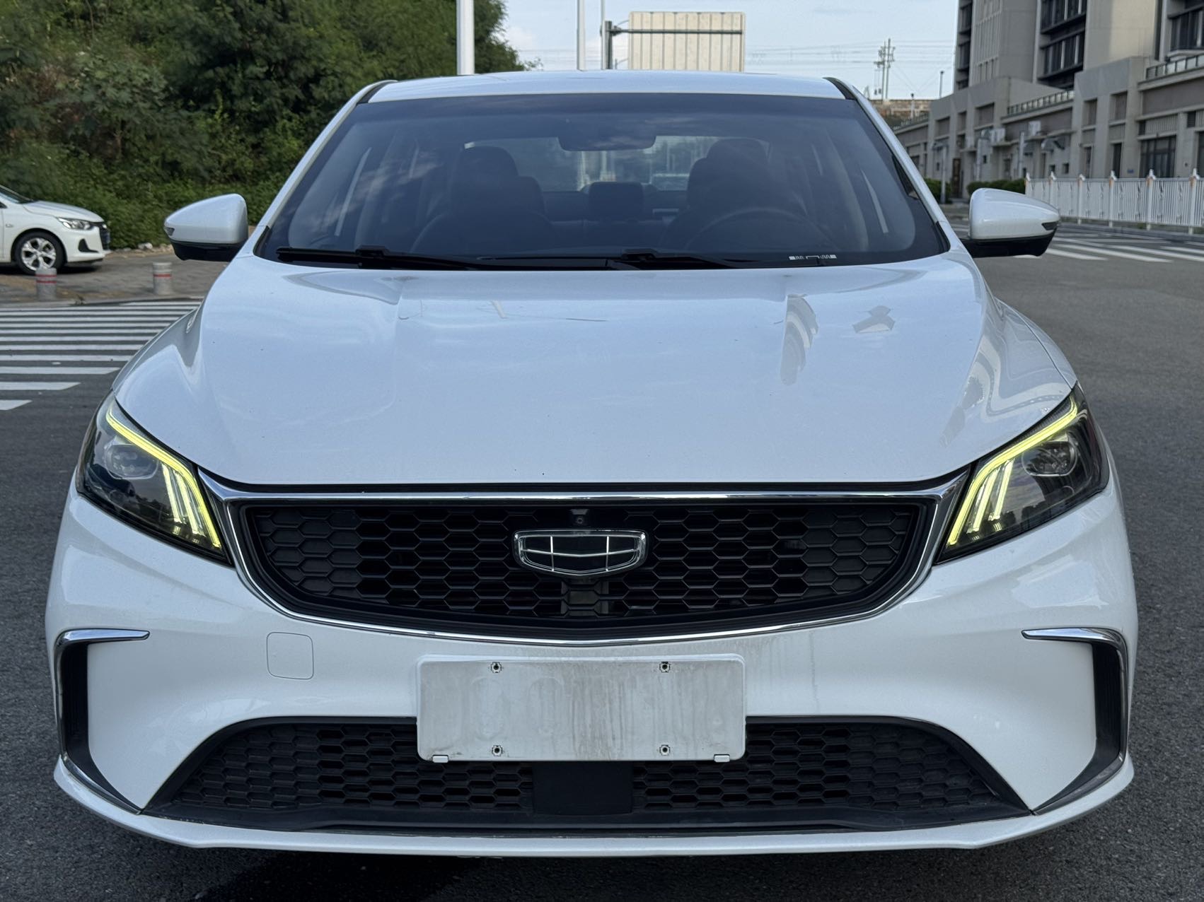 GEELY Binray 2021 car image #2