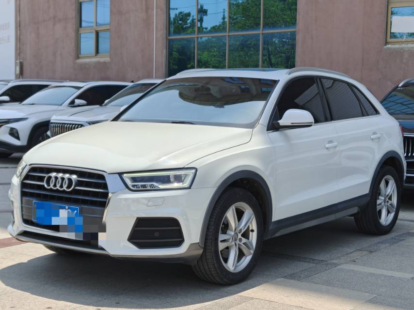 Audi Q3 2019 car image 