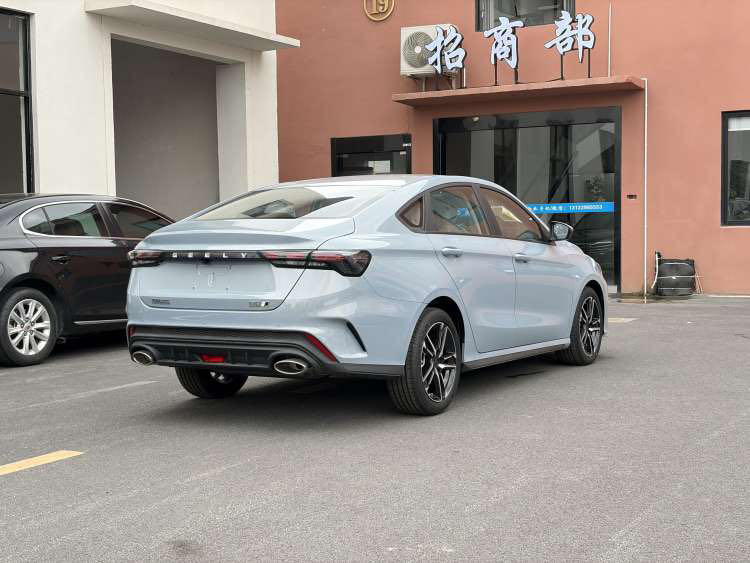 GEELY Binray 2026 car image #7