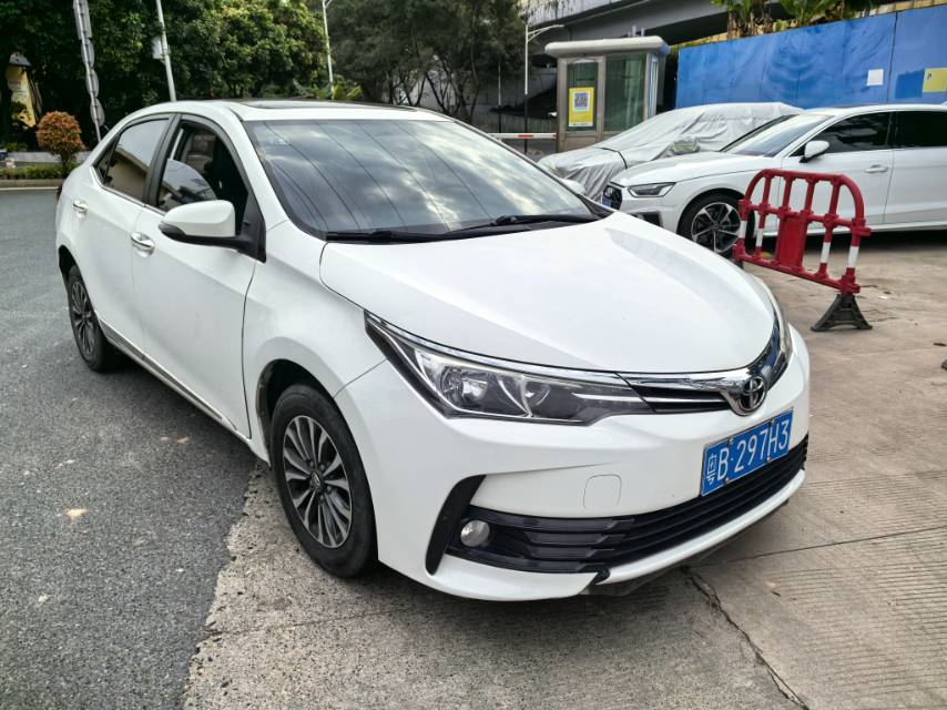 Toyota Corolla 2018 #3 Toyota Corolla 2018 car image #3