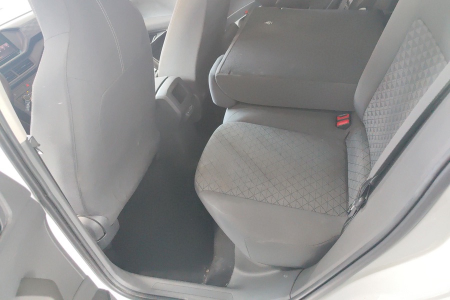 Volkswagen T-Cross 2023 #5 Volkswagen T-Cross 2023 car image #5