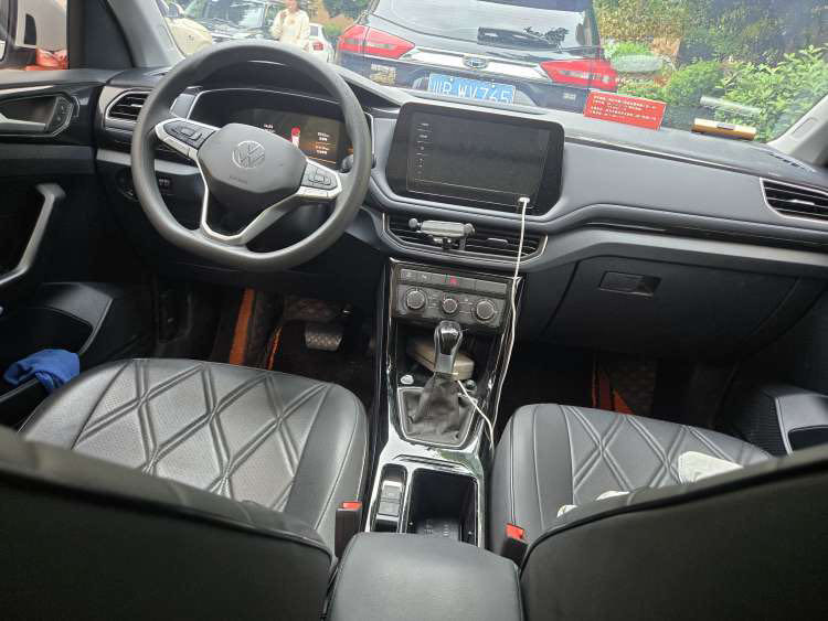 Volkswagen Tharu 2024 car image #7