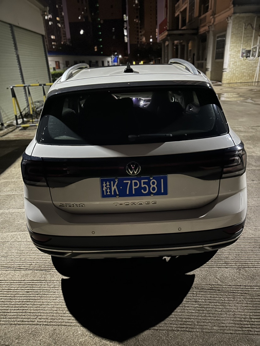 Volkswagen T-Cross 2021 #3 Volkswagen T-Cross 2021 car image #3