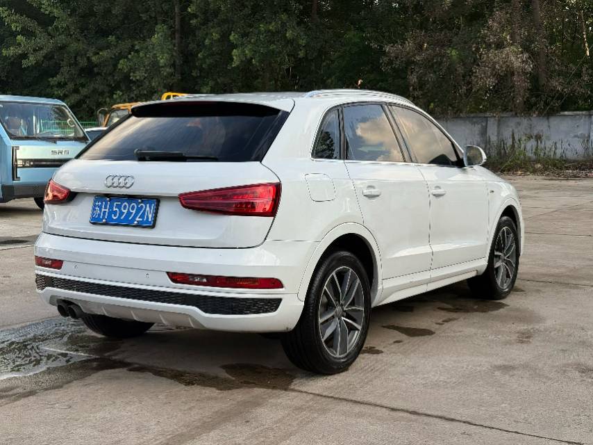Audi Q3 2019 #9 Audi Q3 2019 car image #9