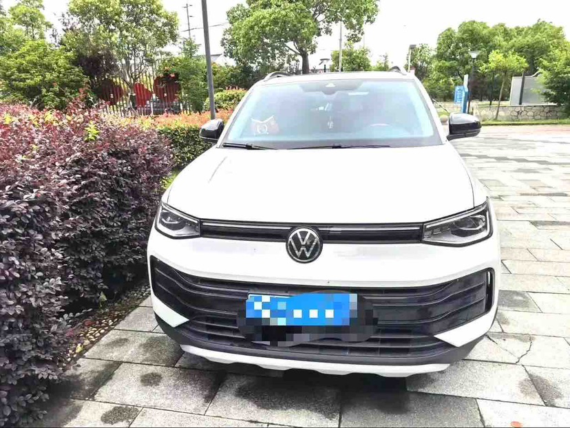 Volkswagen Tharu 2025 #2 Volkswagen Tharu 2025 immagine di auto #2