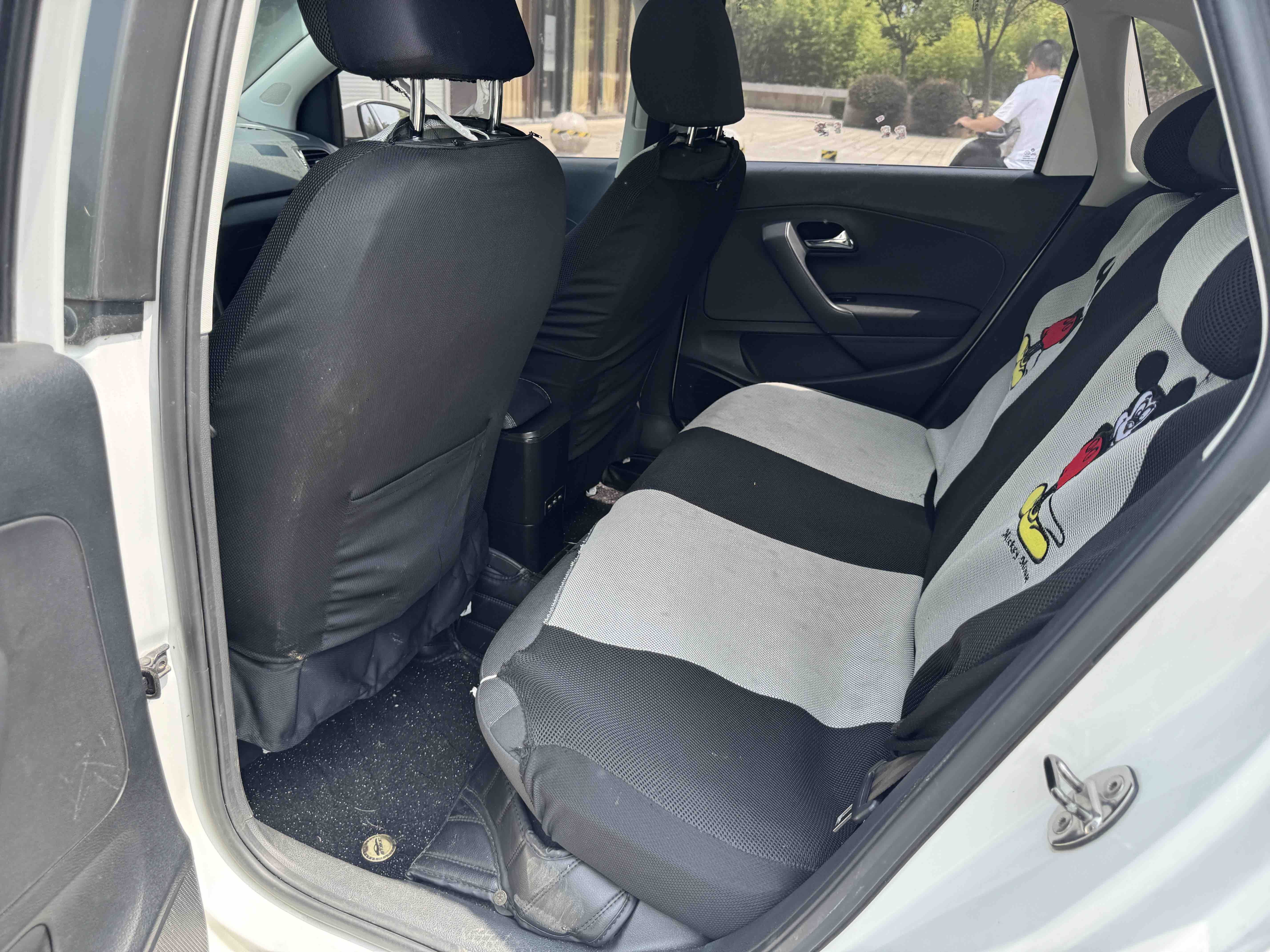 Volkswagen Polo 2019 car image #7