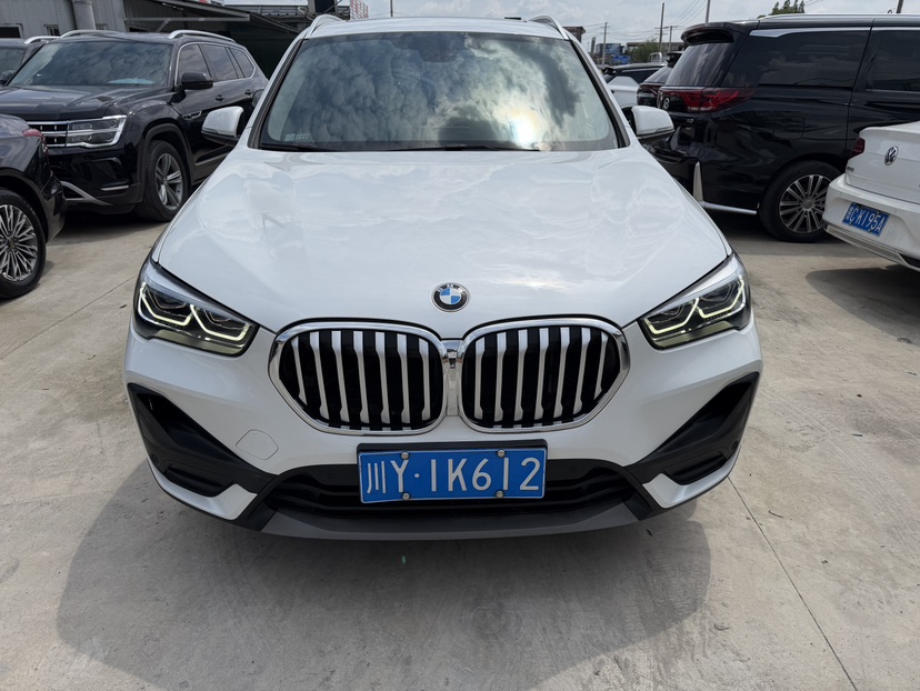 BMW X1 2021 car image #2