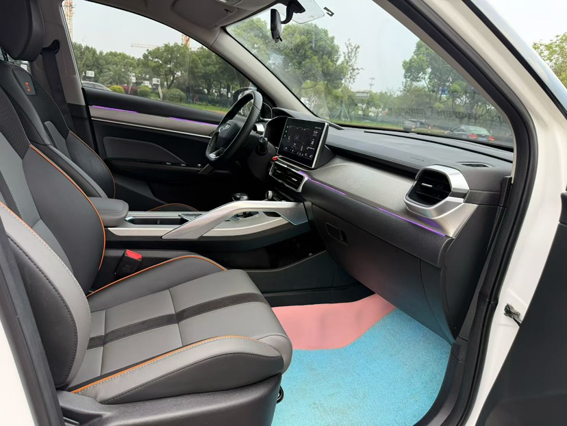 GEELY Coolray 2024 #8 GEELY Coolray 2024 car image #8