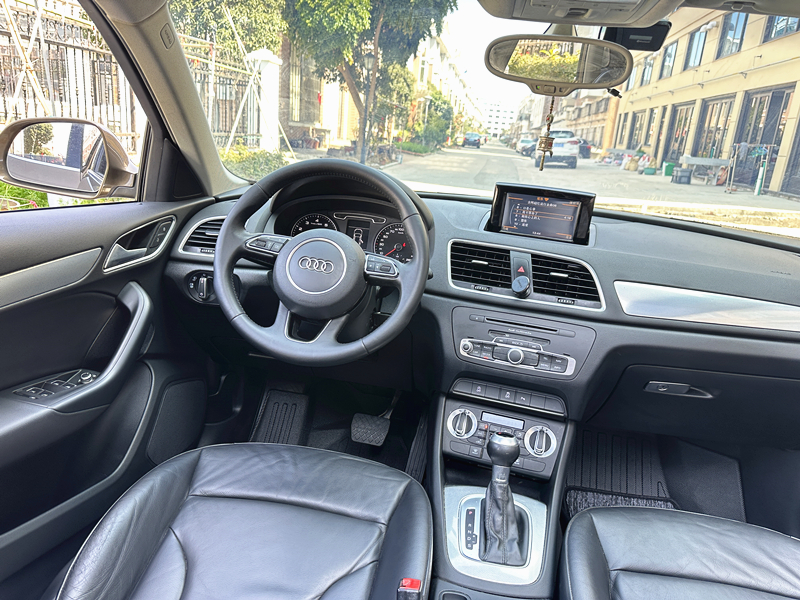 Audi Q3 2016 #8 Audi Q3 2016 car image #8