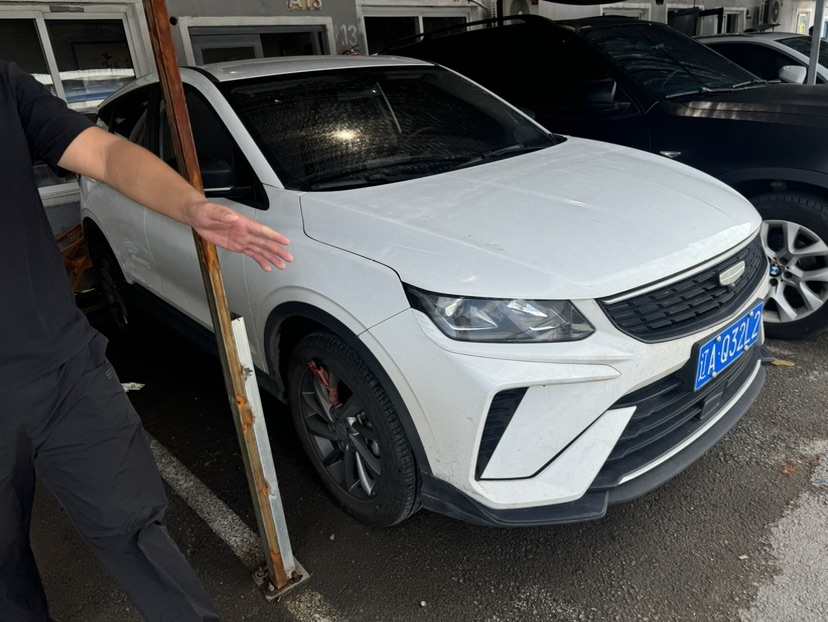 GEELY Coolray 2025 car image #6