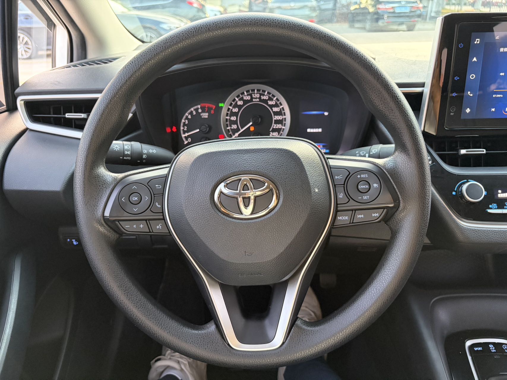 Toyota Corolla 2022 car image #9