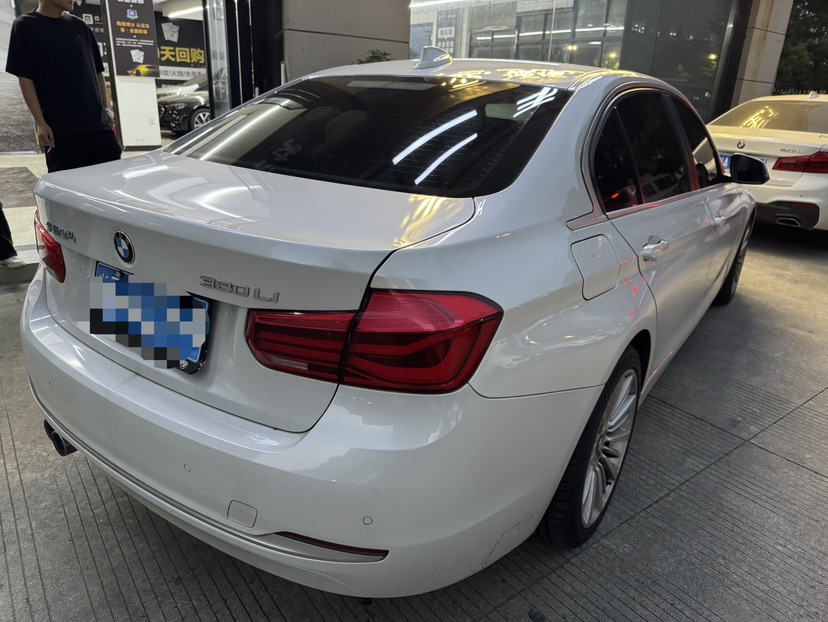 BMW 3 Series 2017 #9 BMW 3 Series 2017 car image #9