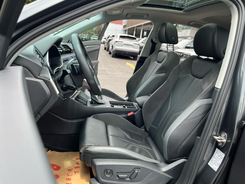 Audi Q3 Sportback 2022 #5 Audi Q3 Sportback 2022 car image #5