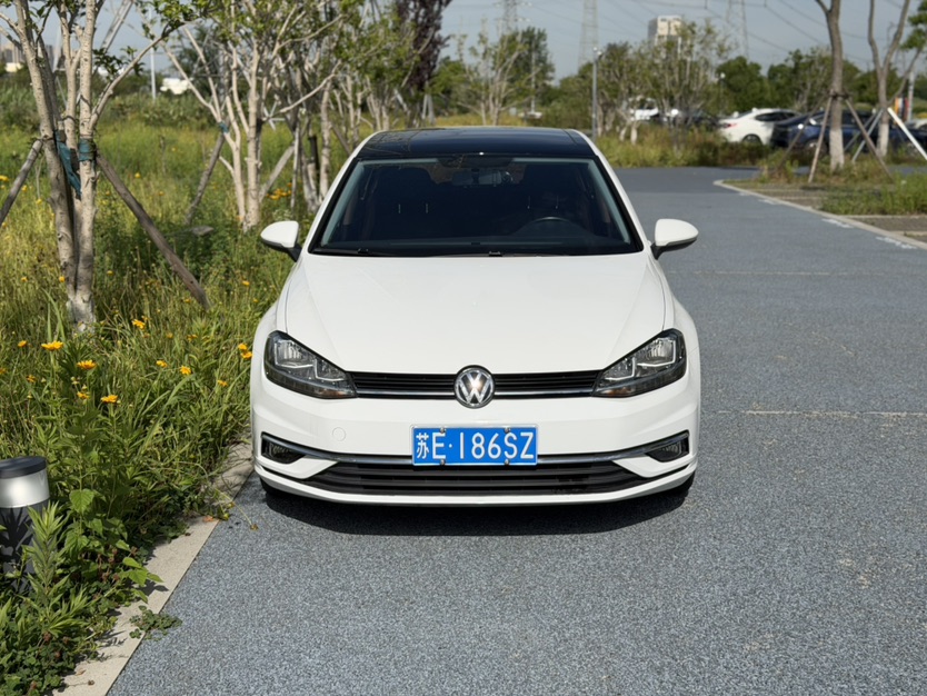 Volkswagen Golf 2018 Volkswagen Golf 2018 car image