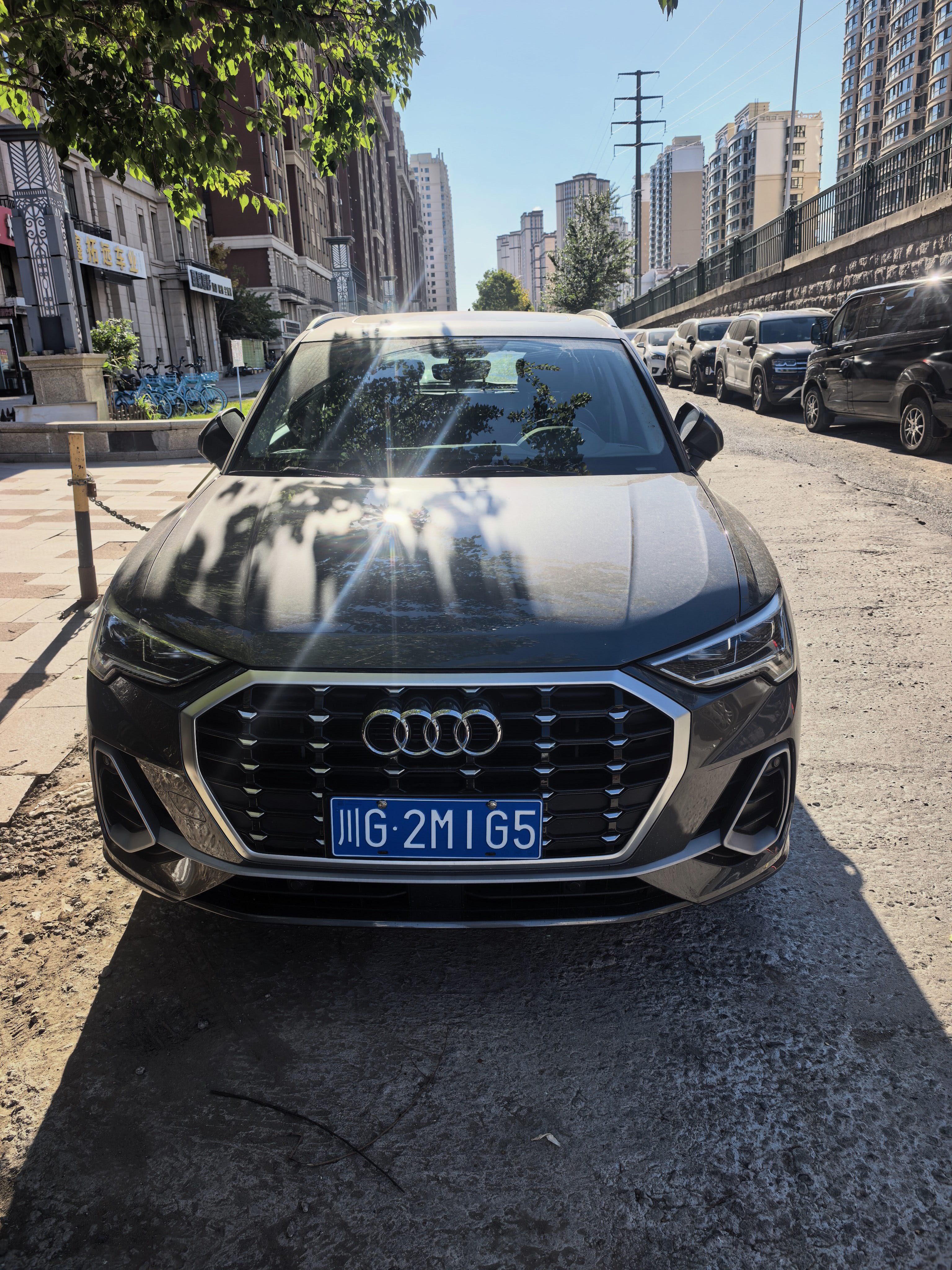 Audi Q3 2021 car image #2