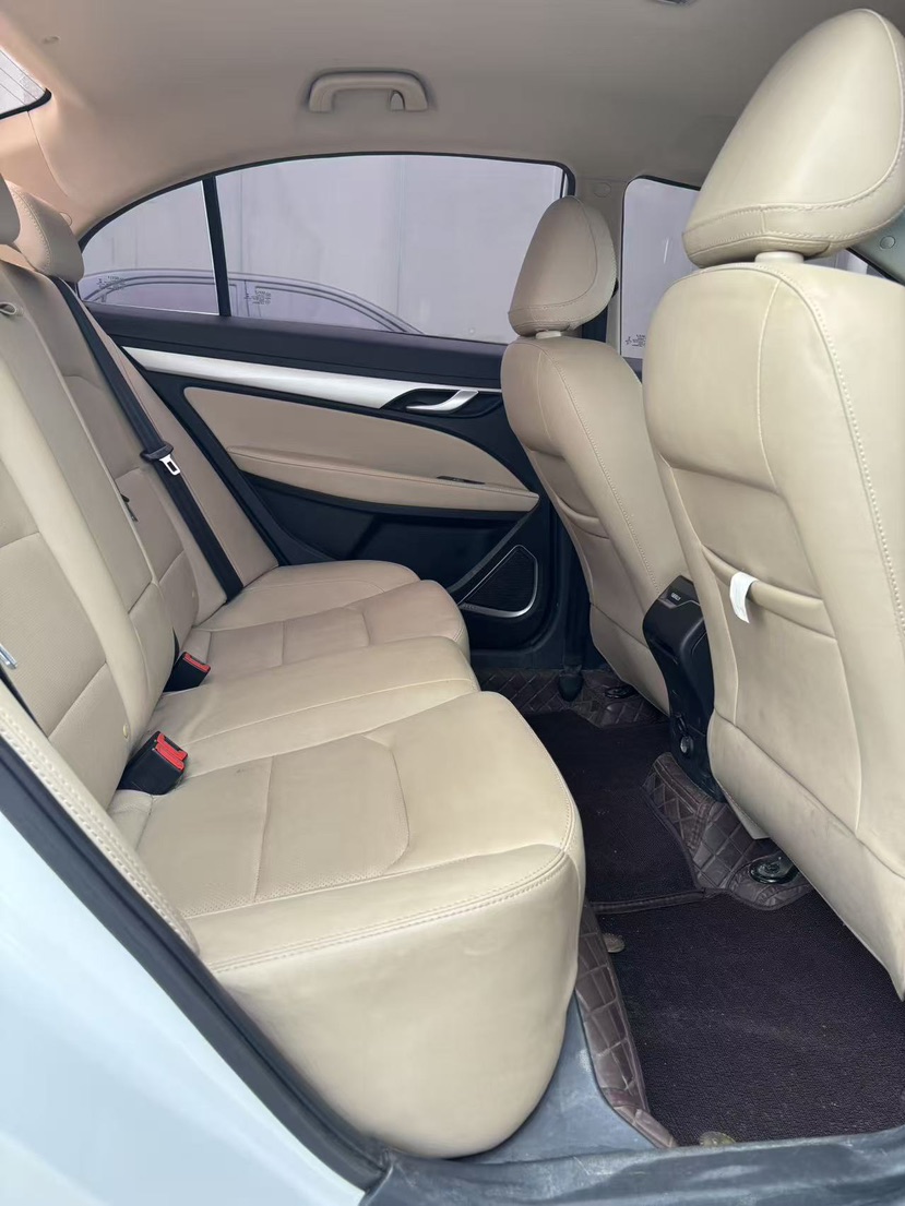 GEELY Emgrand 2018 #9 GEELY Emgrand 2018 car image #9