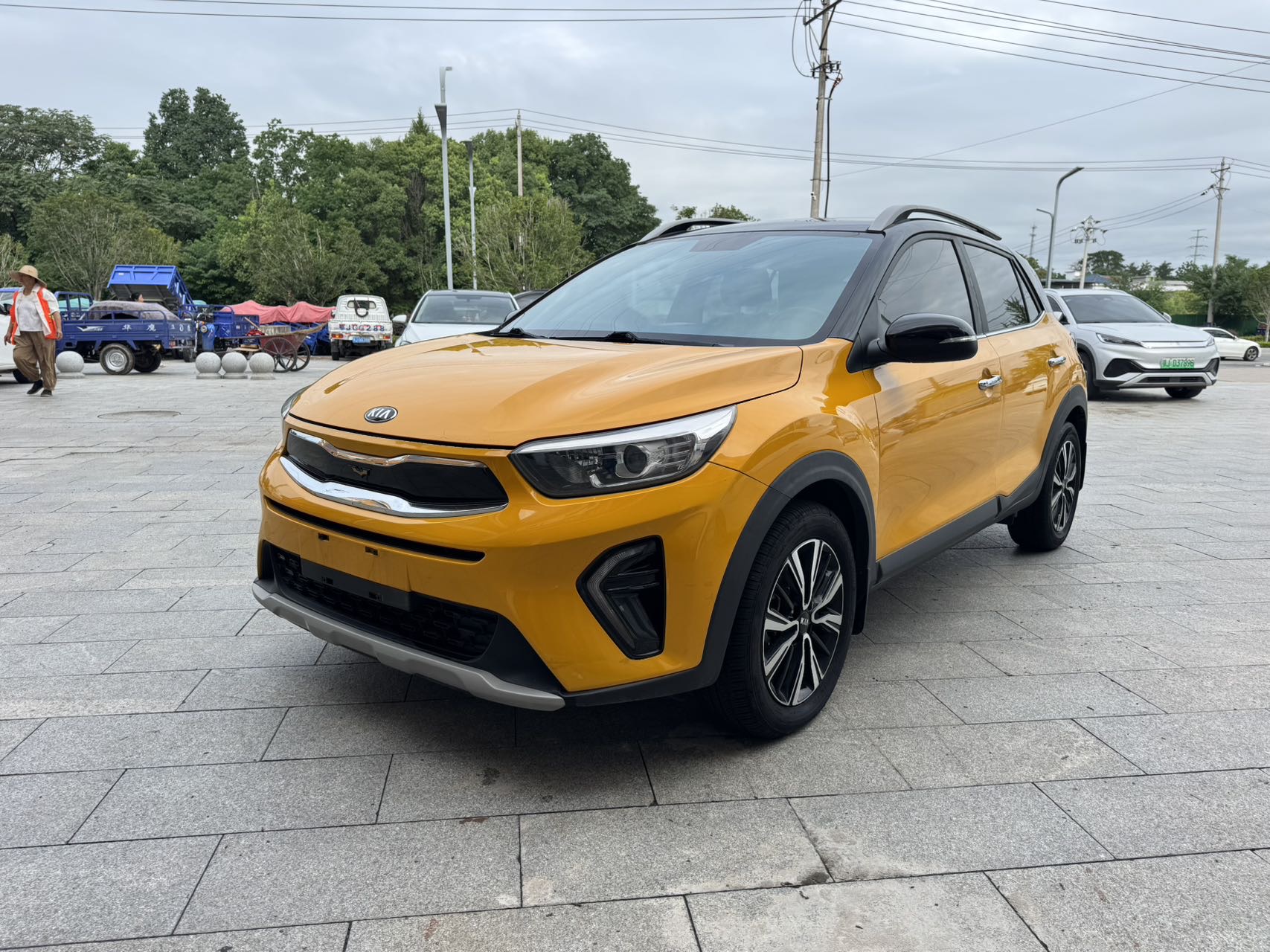 Kia KX1 2019 car image 
