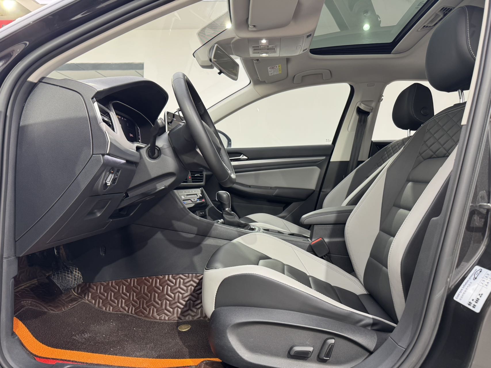Volkswagen Bora 2023 car image #7