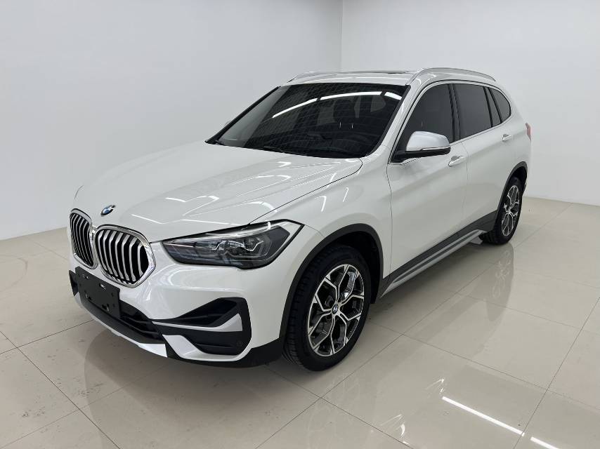 BMW X1 2022 BMW X1 2022 car image