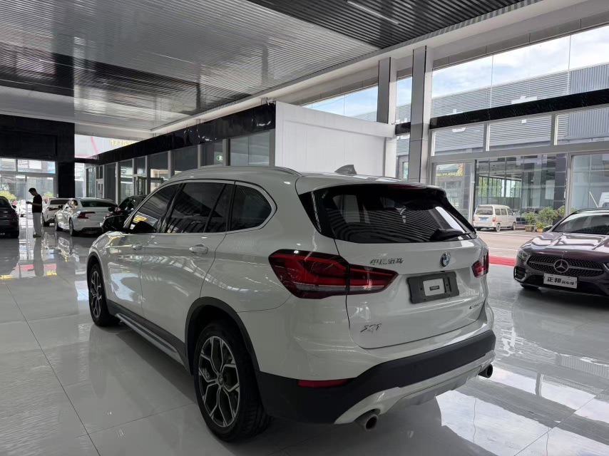 BMW X1 2023 car image #5