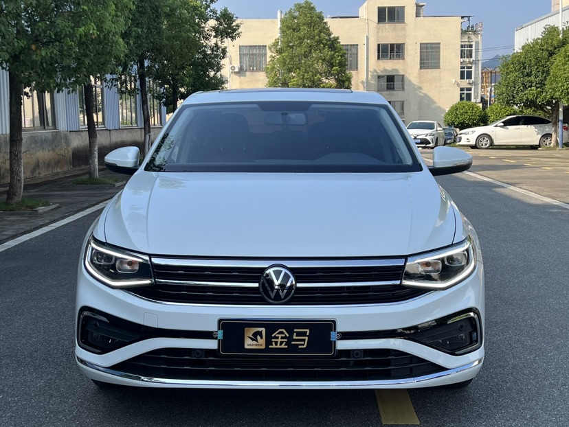 Volkswagen Bora 2024 car image #2