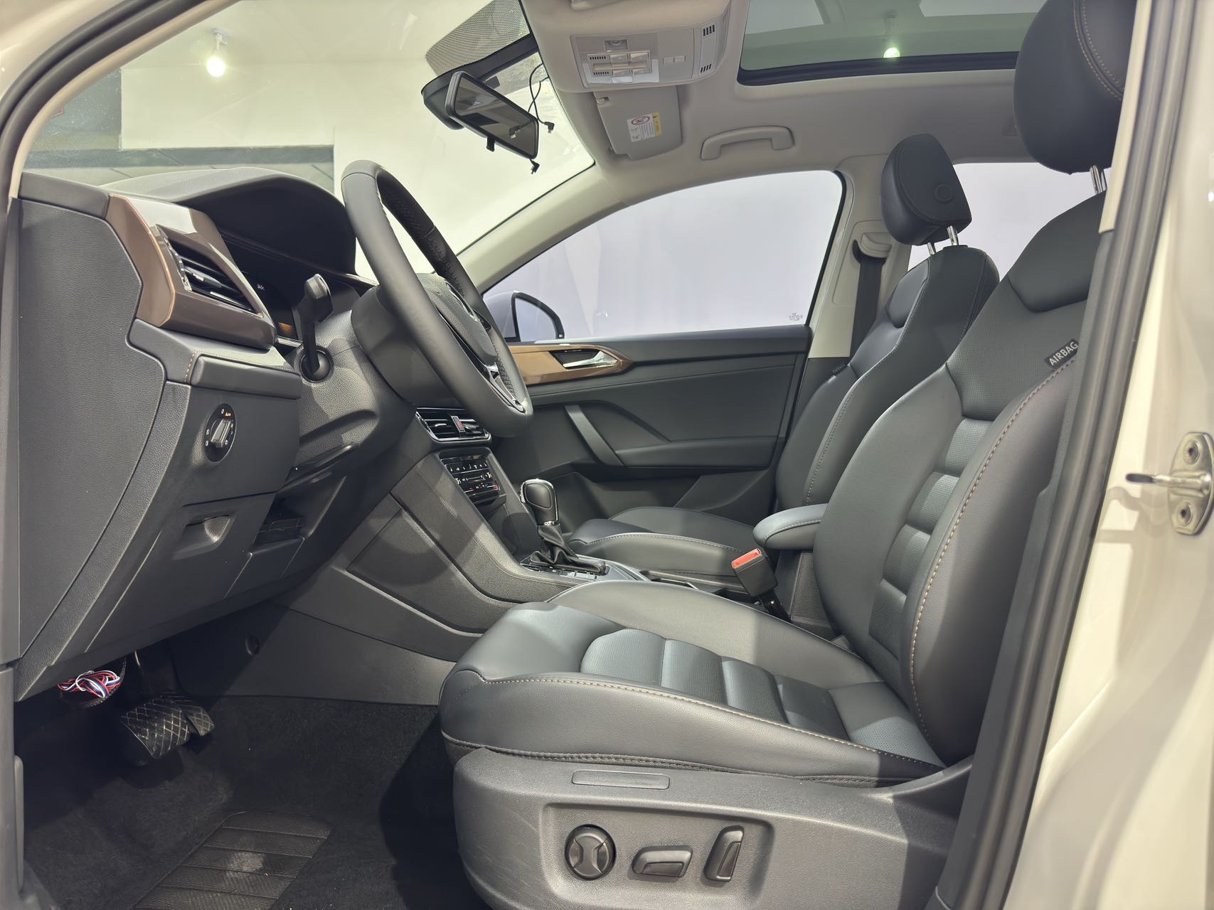 Volkswagen Tharu 2023 #7 Volkswagen Tharu 2023 car image #7