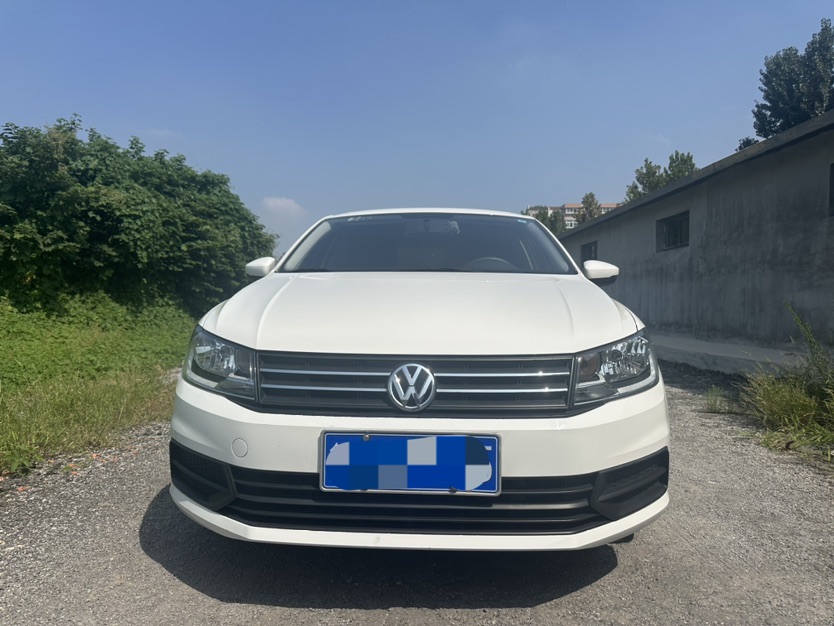 Volkswagen Santana 2021 car image #2