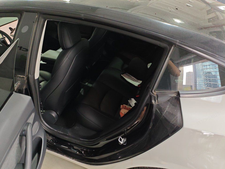 Tesla Model 3 2022 imagen de coche #2